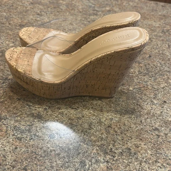 Bamboo Wedge Sandal Clear Strap Womens Size 7.5 Slip On Style - Picture 12 of 16